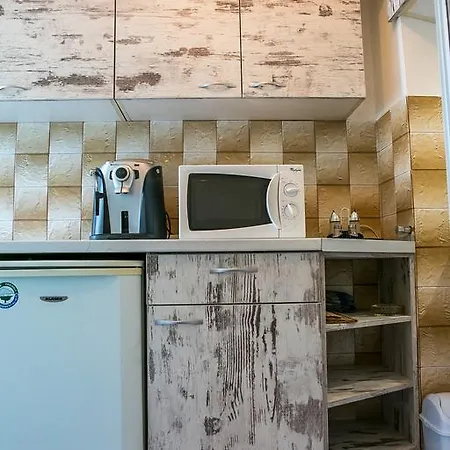Charming One-bedroom * Varna