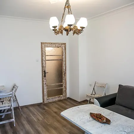 Apartamento Charming One-bedroom